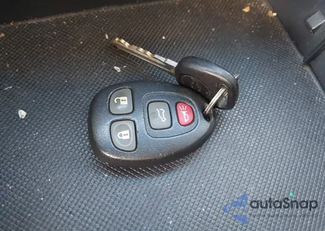 2011 Chevrolet Suburban 2500 Ls z USA, uszkodzony, nr VIN 1GNWKLEG5BR151353